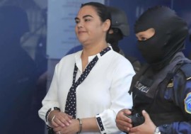 Un trago amargo para la ex primera dama de Honduras