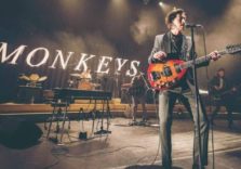 Los Arctic Monkeys nos recuerdan que el rock no está muerto