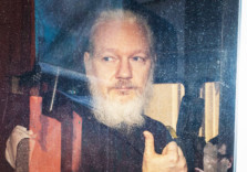 El arresto de Julián Assange es un acto en contra de la libertad de expresión